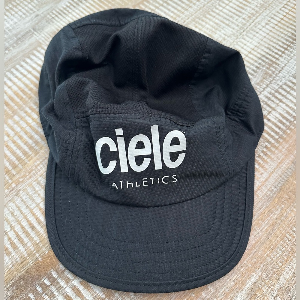 Ciele 5-panel running GoCap
Black